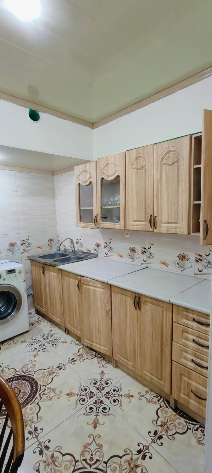 Apartment on Saakadze Batoemi Buitenkant foto