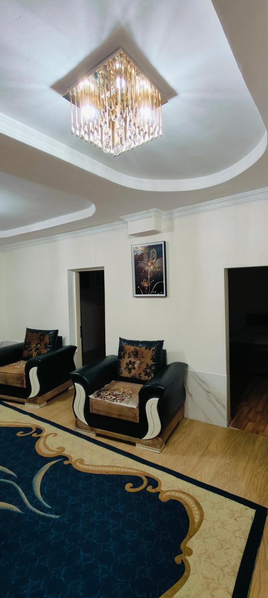 Apartment on Saakadze Batoemi Buitenkant foto